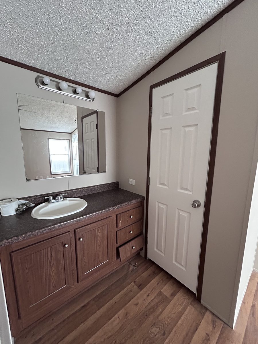 Yellow Rose U1 — bath vanity